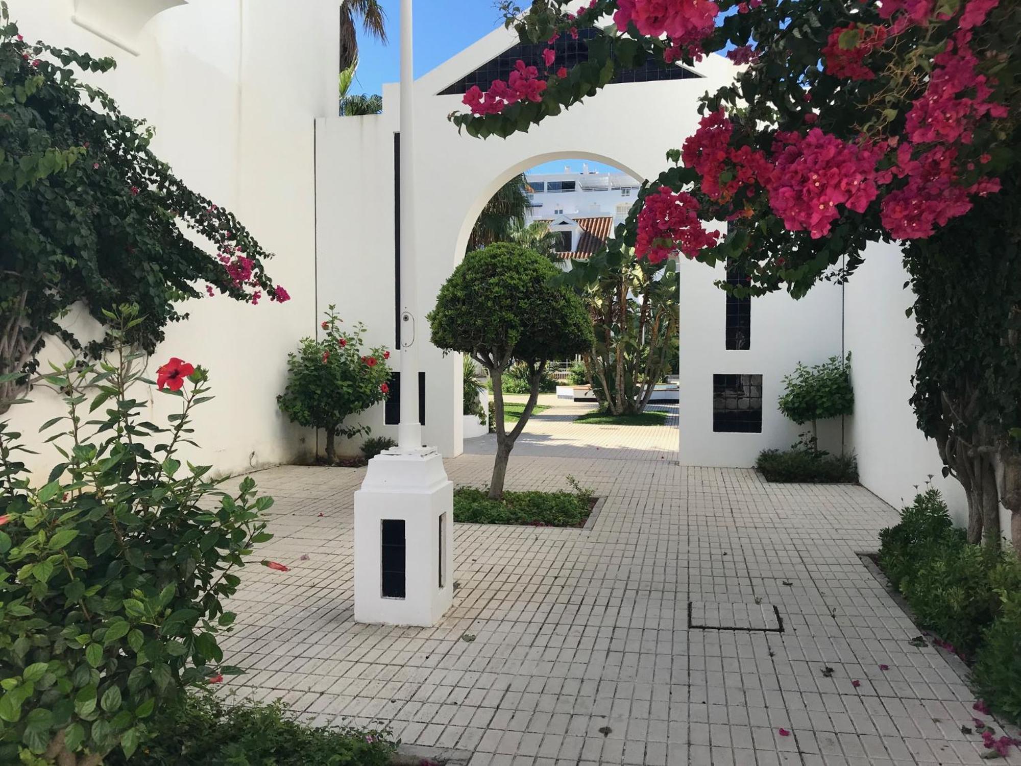 Well-Located 3Bdr Apartment In Fuengirola Εξωτερικό φωτογραφία