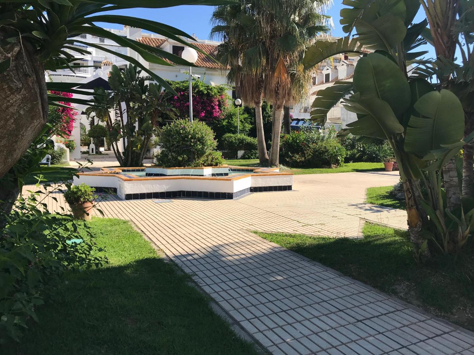 Well-Located 3Bdr Apartment In Fuengirola Εξωτερικό φωτογραφία